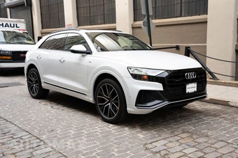 2020 Audi Q8 Premium Plus - miniatura 3