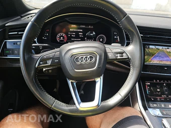 2020 Audi Q8 Premium – miniatura 10