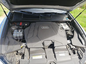 2020 Audi Q8 Premium – miniatura 15