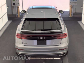 2020 Audi Q8 Prestige – miniatura 5