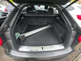 2020 Audi Q8 Prestige – miniatura 14