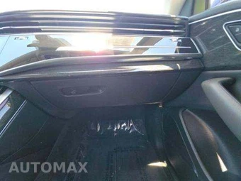 2020 Audi Q8 Prestige – miniatura 20