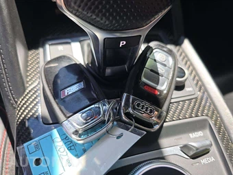 2020 Audi R8 Coupe V10 performance – miniatura 8