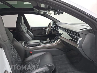 2020 Audi RS Q8 - miniatura 8