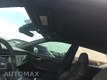 2020 Audi RS Q8 - miniatura 18
