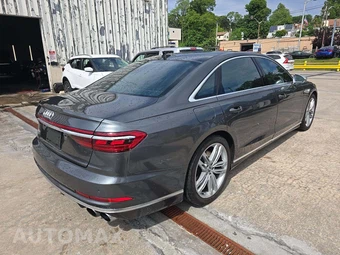 2020 Audi S8 – miniatura 3