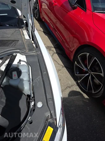 2020 Audi S8 – miniatura 25