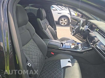 2020 Audi S8 – miniatura 18