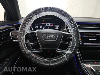 2020 Audi S8 - miniatura 10