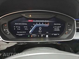 2020 Audi S8 - miniatura 12