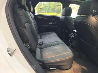 2020 Bentley Bentayga Speed W12 - miniatura 16