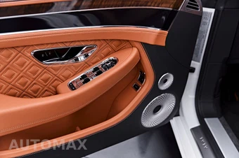 2020 Bentley Continental GT First Edition V8 - miniatura 42