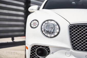 2020 Bentley Continental GT First Edition V8 - miniatura 9