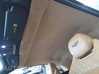 2020 Bentley Continental GTC First Edition V8 - miniatura 11