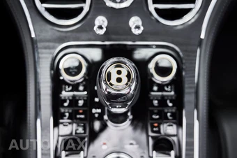2020 Bentley Continental GTC V8 - miniatura 57