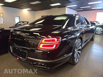 2020 Bentley Flying Spur - miniatura 3