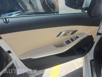 2020 BMW 3 Series Sedan 330i - miniatura 9