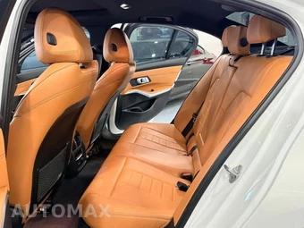 2020 BMW 3 Series Sedan 330i - miniatura 11
