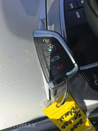 2020 BMW 3 Series Sedan 330i - miniatura 8