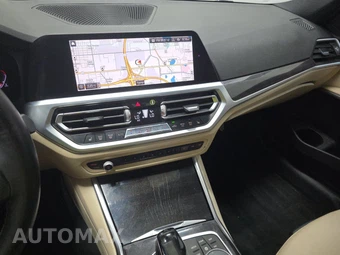 2020 BMW 3 Series Sedan 330i xDrive - miniatura 11