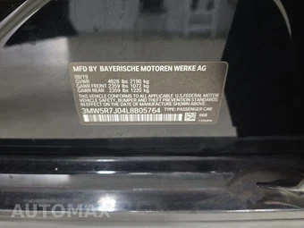 2020 BMW 3 Series Sedan 330i xDrive - miniatura 14