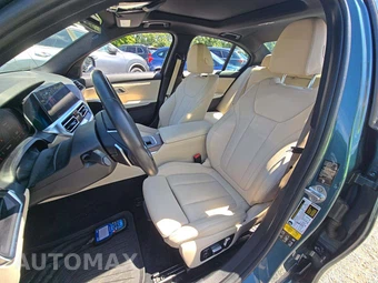 2020 BMW 3 Series Sedan 330i xDrive - miniatura 6