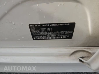 2020 BMW 3 Series Sedan 330i xDrive - miniatura 14