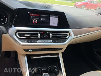 2020 BMW 3 Series Sedan 330i xDrive - miniatura 10