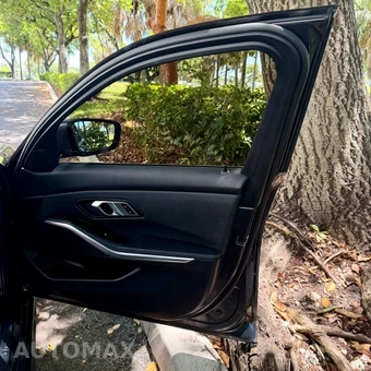 2020 BMW 3 Series Sedan 330i xDrive - miniatura 16