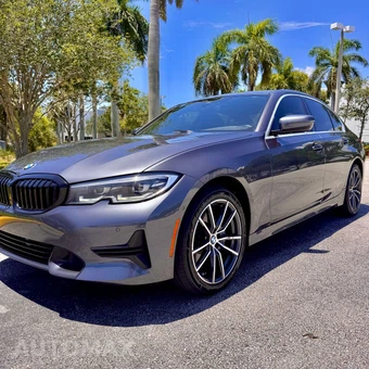 2020 BMW 3 Series Sedan 330i xDrive - miniatura 3