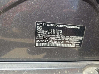 2020 BMW 3 Series Sedan 330i xDrive - miniatura 5
