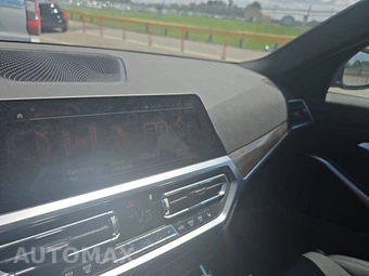 2020 BMW 3 Series Sedan 330i xDrive - miniatura 11