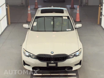 2020 BMW 3 Series Sedan 330i xDrive - miniatura 2