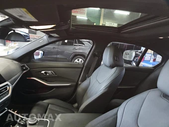 2020 BMW 3 Series Sedan 330i xDrive M SPORT LINE - miniatura 15