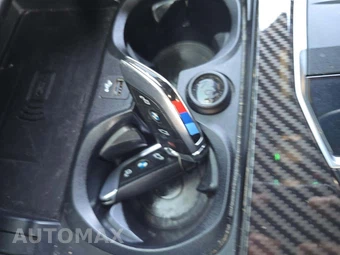 2020 BMW 3 Series Sedan M340i – miniatura 8