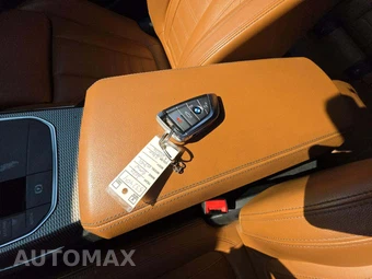 2020 BMW 3 Series Sedan M340i xDrive - miniatura 8