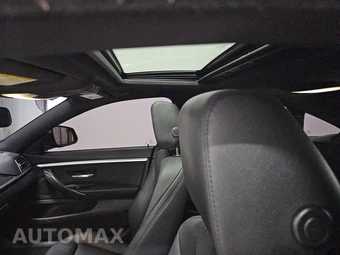 2020 BMW 4 Series Gran Coupe 430i xDrive Sedan - miniatura 17