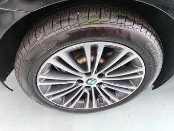 2020 BMW 5 Series 530I - miniatura 9