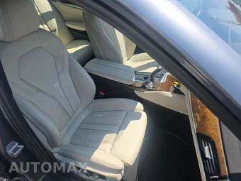2020 BMW 5 Series Sedan 530i LUXURY LINE - miniatura 14