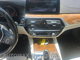 2020 BMW 5 Series Sedan 530i LUXURY LINE - miniatura 17