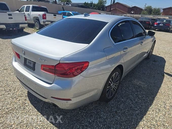 2020 BMW 5 Series Sedan 530i - miniatura 4