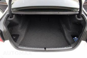 2020 BMW 5 Series Sedan 530i xDrive - miniatura 21