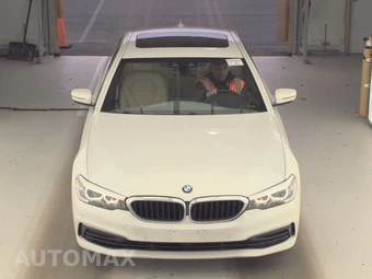 2020 BMW 5 Series Sedan 530i xDrive - miniatura 2