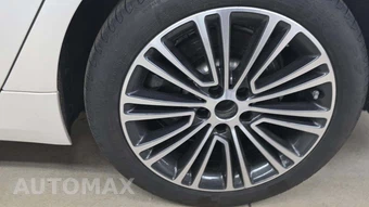 2020 BMW 5 Series Sedan 530i xDrive - miniatura 36
