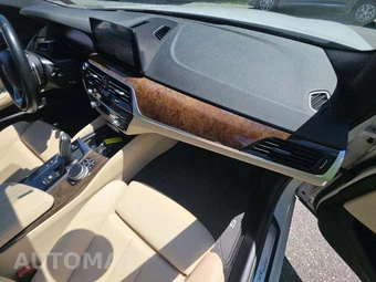 2020 BMW 5 Series Sedan 530i xDrive - miniatura 19