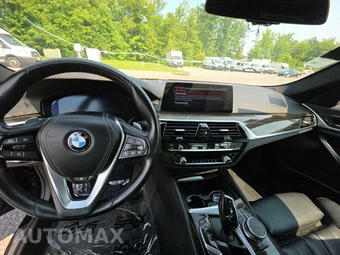 2020 BMW 5 Series Sedan 530i xDrive - miniatura 11
