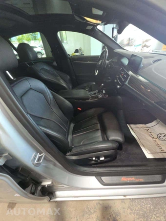 2020 BMW 5 Series Sedan 530i xDrive - miniatura 15