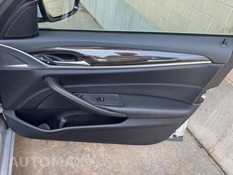 2020 BMW 5 Series Sedan 530i xDrive - miniatura 18