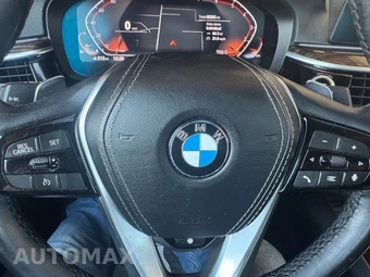 2020 BMW 5 Series Sedan 530i xDrive - miniatura 23