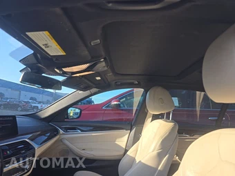 2020 BMW 5 Series Sedan 530i xDrive - miniatura 18